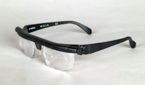 Универсальные очки с изменяемыми диоптриями