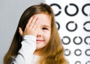 как проверяют зрение у детей до 5 лет